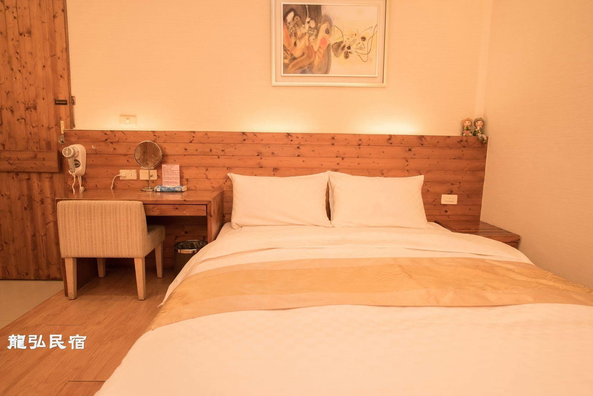 Long Hong Bed and Breakfast Magong Εξωτερικό φωτογραφία